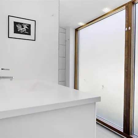 Semesterbostad 1328-aakirkeby-poserevaenget-34