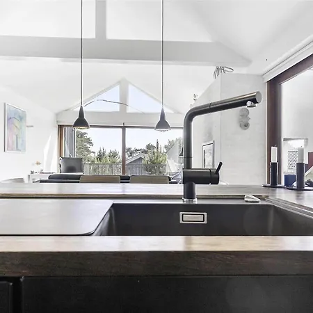 1328-aakirkeby-poserevaenget-34 *